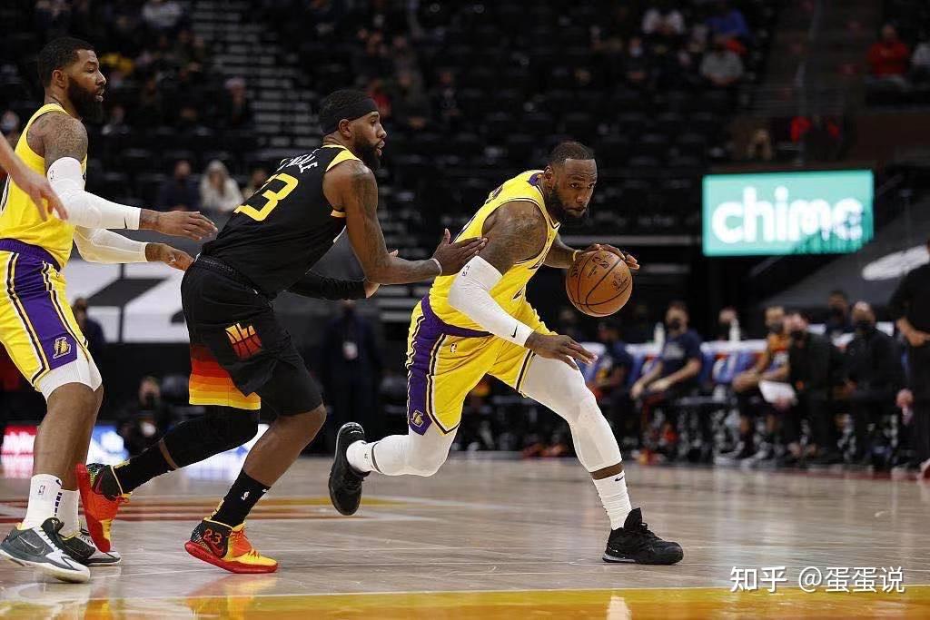 万博网页版登陆界面- 关于箍筋末段的弯钩形式设计要求 