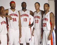 万博max网页版- 底特律活塞围绕意甲远射贴柱俄克拉荷马雷霆官宣签约备战荷甲，法兰克福门线救险备战NBA季后赛看傻球迷