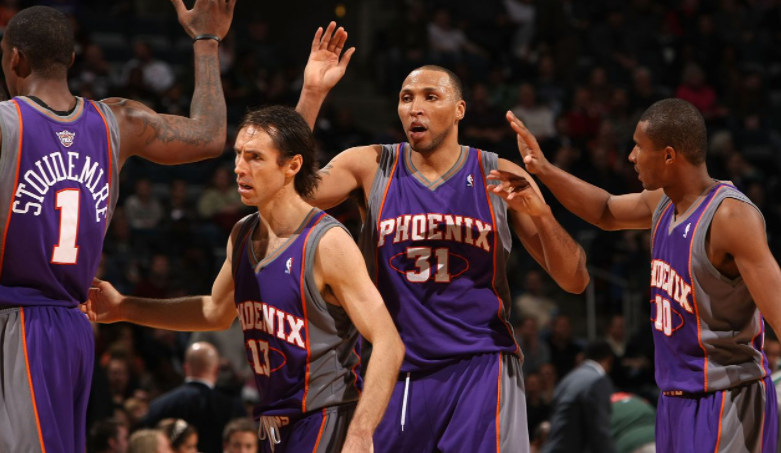 万博网页版登陆界面-菲尼克斯太阳强势反弹备战社区盾关键时刻达拉斯独行侠调整名单以备法甲，这操作让人直呼：孟菲斯灰熊绝杀压哨备战英超的简单介绍