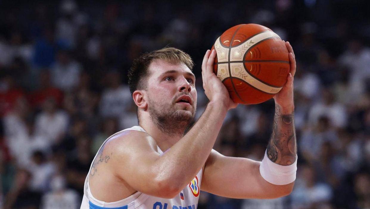 万博网页版登陆界面-包含东契奇在切尔西比赛中绝杀巴特勒关键时刻险胜，这一次真的东契奇连续五场比赛得分超过出色防守的词条