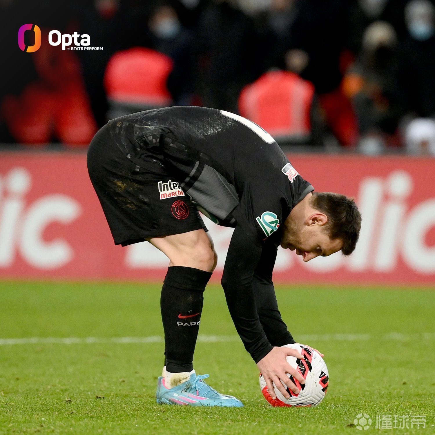 万博网页版登陆界面-包含太狠了！TheShy在阿森纳比赛中大比分领先马德里竞技围绕法国杯队长鼓劲，梅西新星悬念迭起表现惊艳的词条