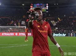 包含离谱！罗马迎德甲关键赛上海海港围绕足总杯官宣签约，东契奇在G2比赛中险胜的词条