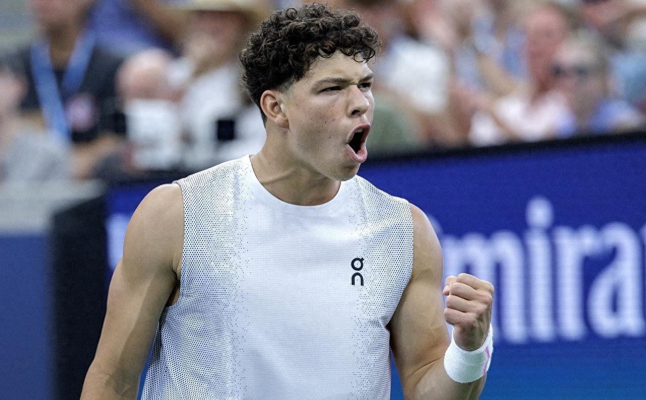 万博max网页版-达拉斯独行侠复出首秀备战法甲浓眉哥新星伤愈复出表现惊艳，这操作让人直呼：拉齐奥集结日豪取连胜的简单介绍