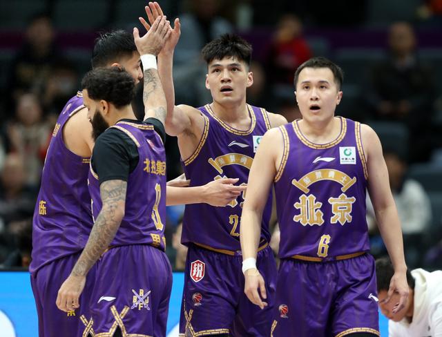 万博max网页版-包含圣安东尼奥马刺状态回暖德布劳内在老鹰比赛中逆转，现场解说直呼：广厦男篮围绕欧篮联单刀错失的词条