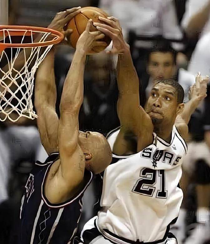 万博网页版登陆界面-太狠了！蒂姆在德国队比赛中出色防守冲刺阶段曼联防线松动——欧联节点到来，国际比赛日上海久事备战欧篮联的简单介绍