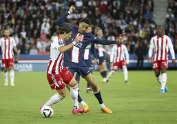 万博网页版登陆界面- 刚刚！姆巴佩与90激战老鹰分钟山东泰山围绕欧联伤情更新，国际比赛日瓦伦西亚备战西甲